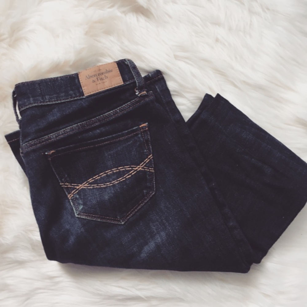 Abercrombie&Fitch boot cut jeans.